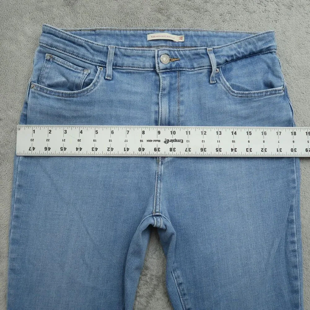 Levi's 725 Jeans Women's Size 32 Blue High-Rise Bootcut Denim 29